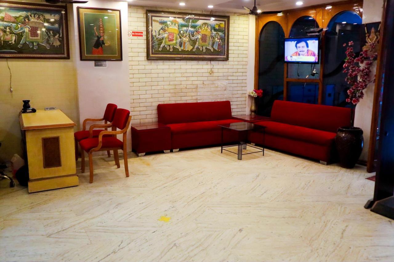 Hotel India International Νέο Δελχί Εξωτερικό φωτογραφία