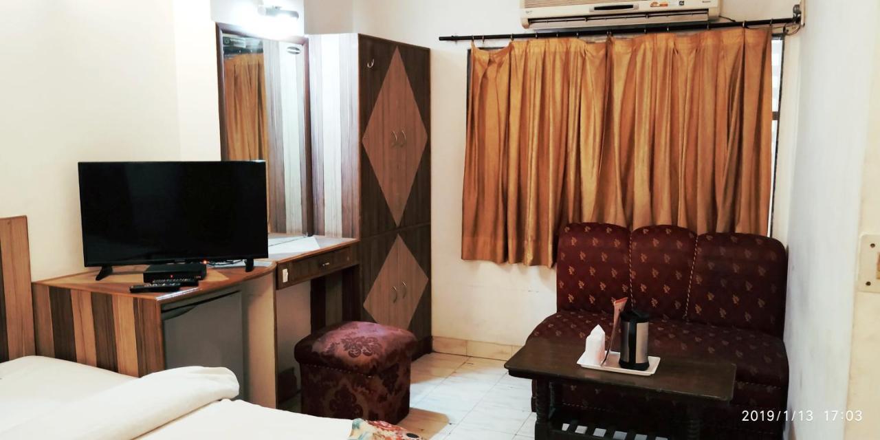 Hotel India International Νέο Δελχί Εξωτερικό φωτογραφία