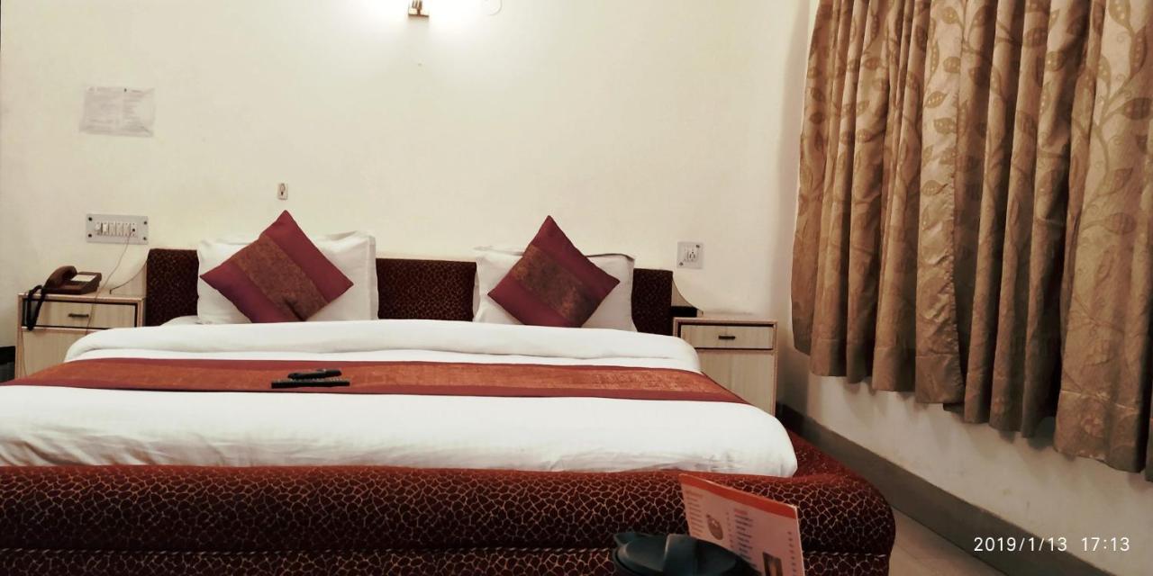 Hotel India International Νέο Δελχί Εξωτερικό φωτογραφία