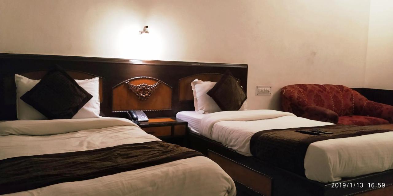 Hotel India International Νέο Δελχί Εξωτερικό φωτογραφία